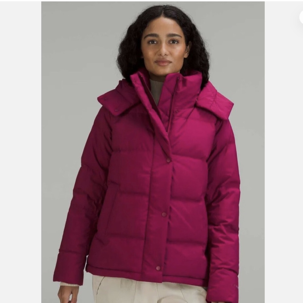 Lululemon Athletica Women's Wunder Puff Jacket in Pomegranate
